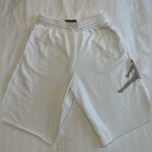 JORDAN JUMPMAN AIR FLEECE SHORTS Men – White/Spruce Fog - Size S